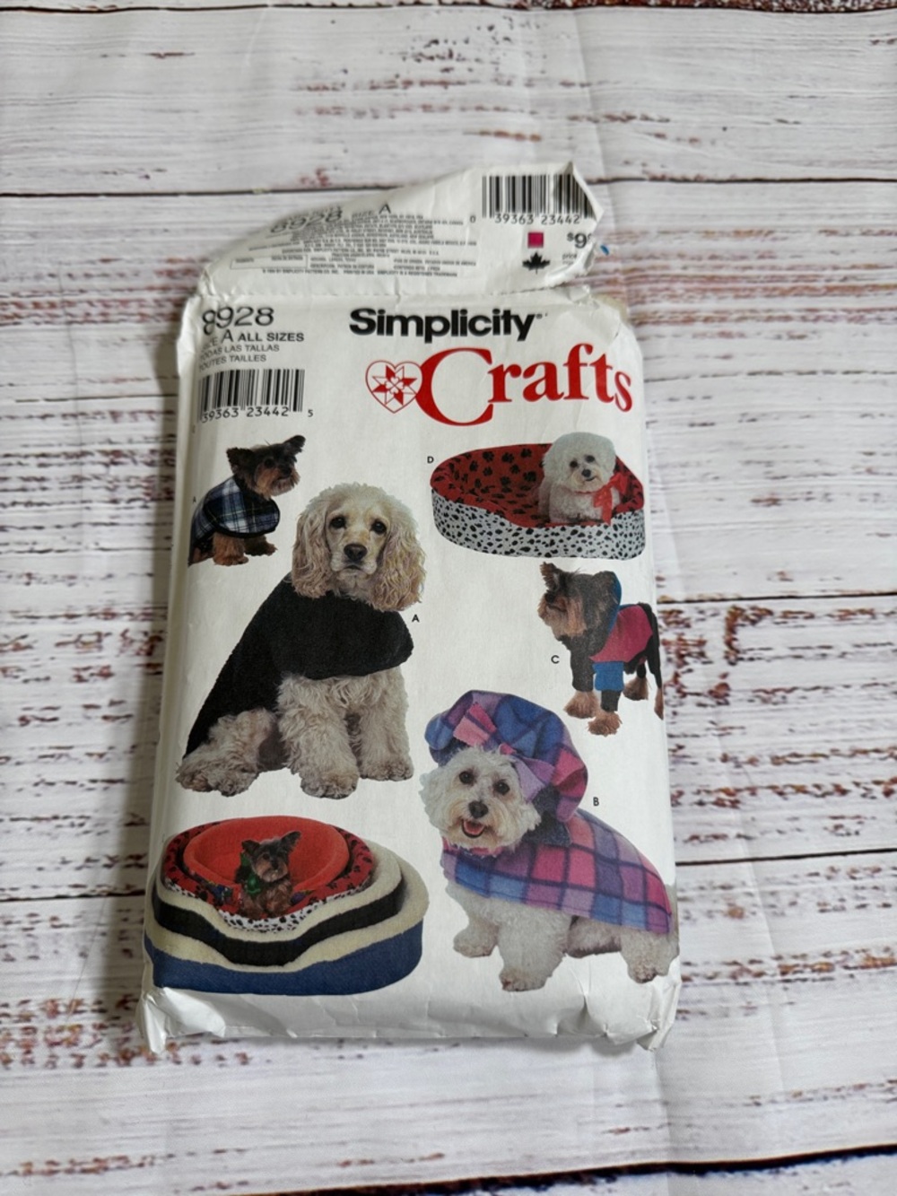 Simplicity 8928 Dog Coat & Bed Sewing Pattern Used